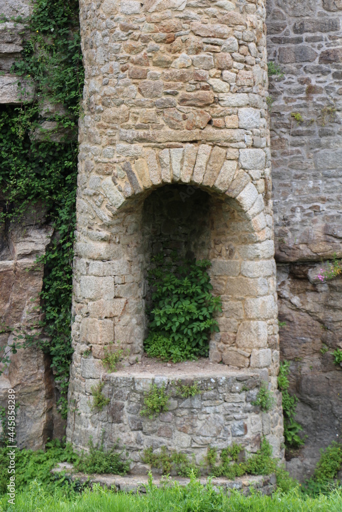 mur du chateau de dinan