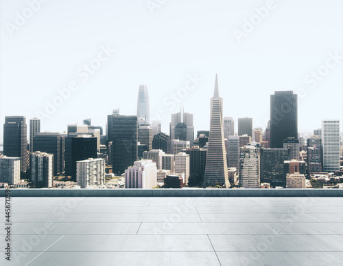 Empty concrete rooftop on the background of a beautiful San Francisco city skyline at daytime, mockup © Pixels Hunter