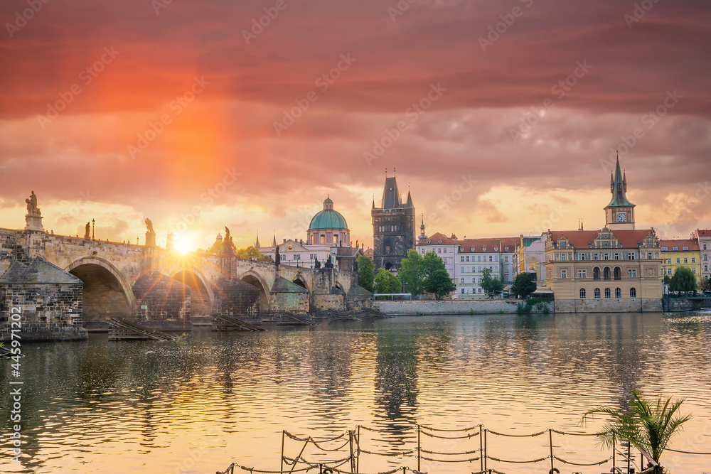 Obraz premium Downtown Prague city skyline, old town cityscape, Czech Republic