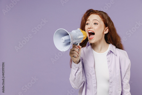 Cuadro en lienzo Fun young redhead curly green-eyed woman 20 wear white T-shirt violet jacket hol