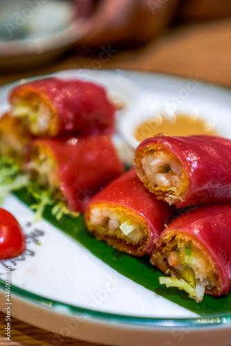 The classic dim sum of Guangzhou Cantonese morning tea, shrimp and red rice rolls