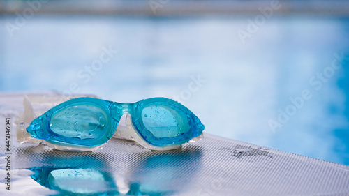 accessory, activities, activity, background, blue, cool, copyspace, equipment, exercise, eyeglasses, eyewear, fashion, glass, glasses, goggle, goggles, healthy, holiday, holidays, leisure, nobody, obj © Montri