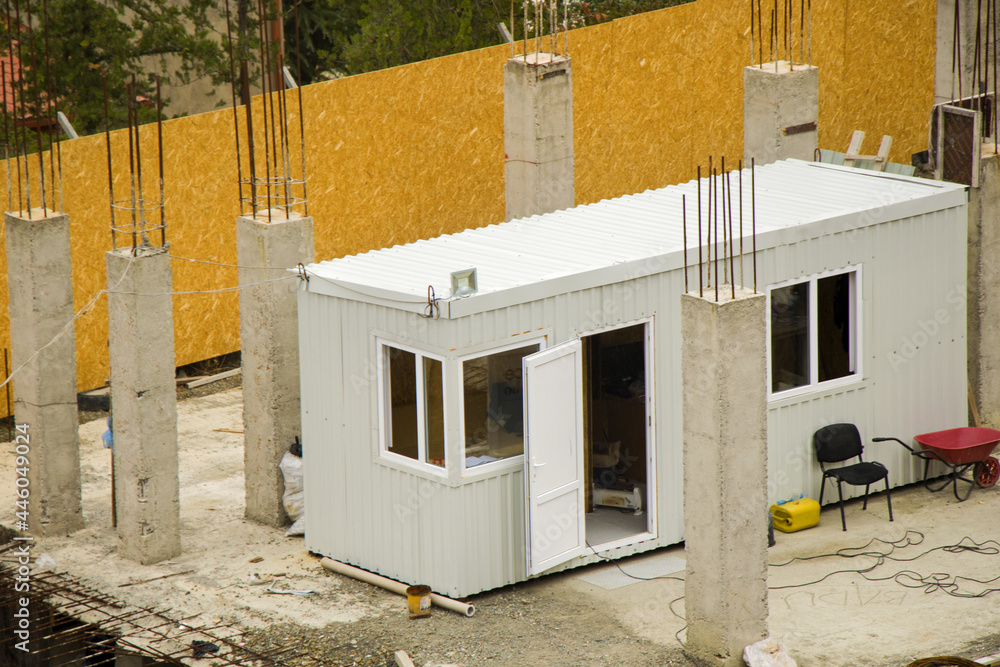 Fotografie Prefabricated container cabin at the construction site