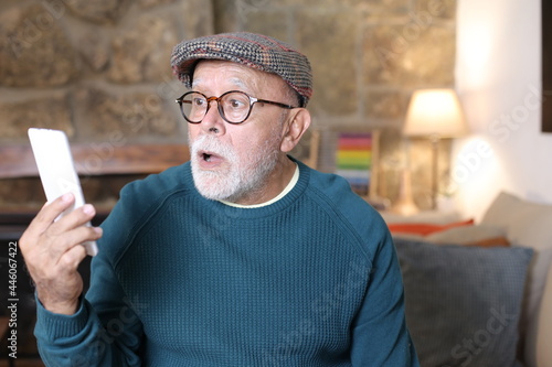 Photography Senior man getting shocking news