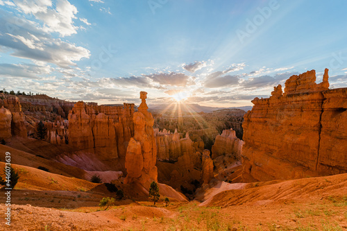 A summers sunrise in Bryce Canyon Amphitheater over Thor's Hammer