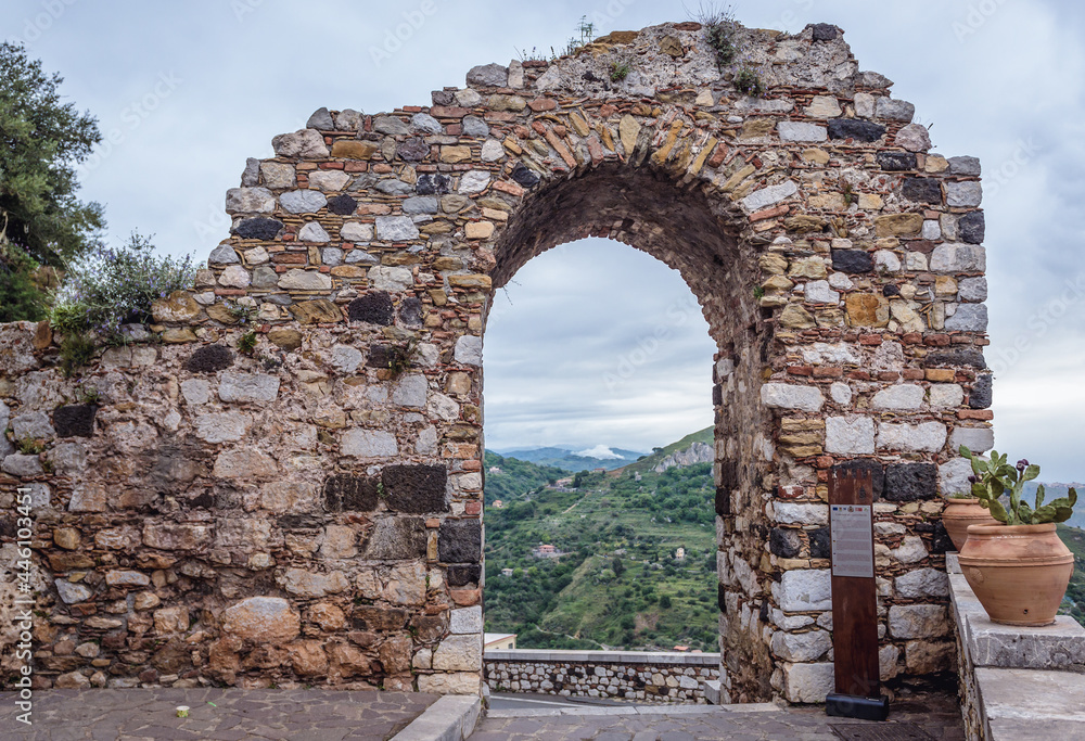 Arch ruins on Saint Antonio Square in Castelmola town on Sicily Island, Italy