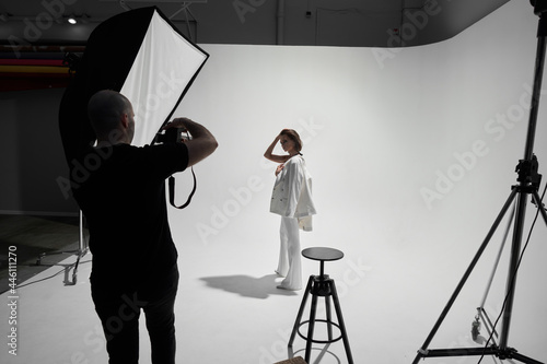 Konstfotografi Fashion photography in a photo studio