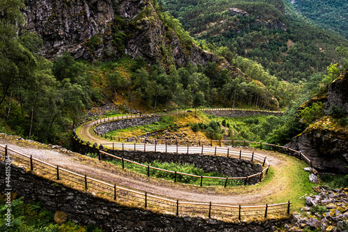 Vindhellavegen on Kongevegen photo