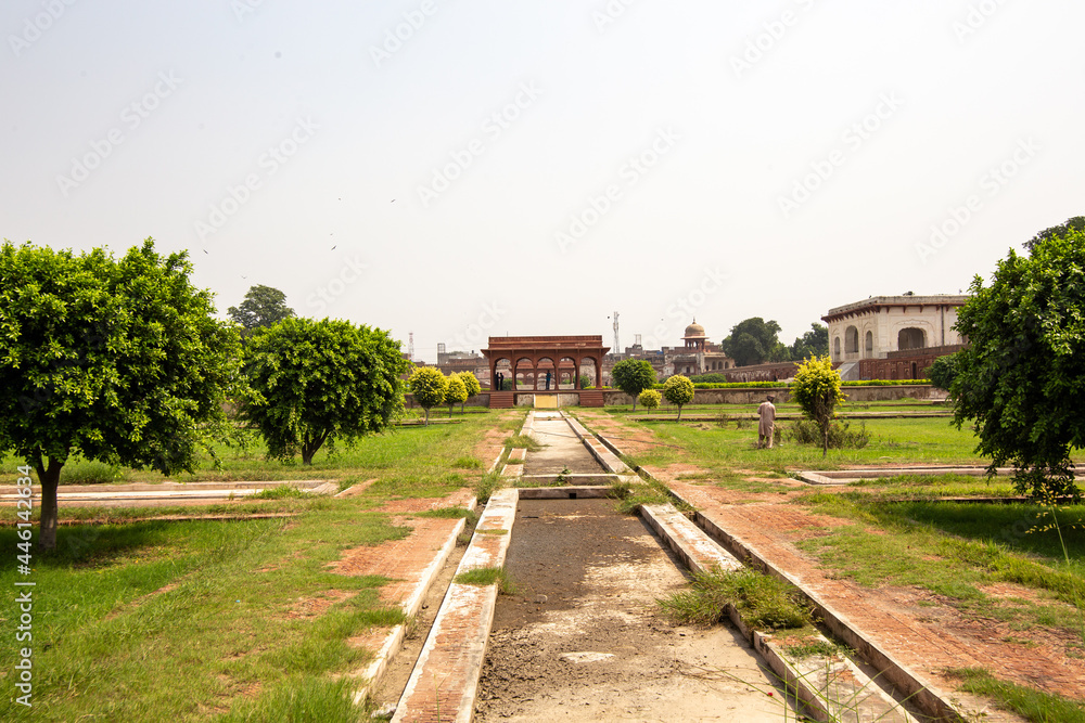 Lahore, Punjab, Pakistan. September 11, 2016. Garden of Mughal Emperors.
Lahore, Punjab, Pakistan. September 11, 2016. Garden of Mughal Emperors.