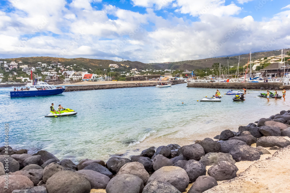 Port de plaisance de Saint-Gilles-les-Bains, île de la Réunion Port de plaisance de Saint-Gilles-les-Bains, île de la Réunion