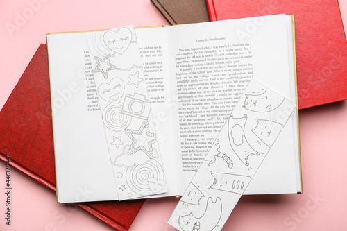 Books with cute bookmarks o...