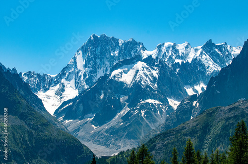 Vallee Blanche and Grand Jorasse against a clear blue summer sky © Simon