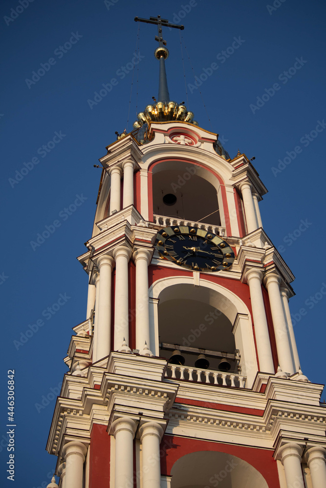 Fototapeta premium high old building of the orthodox church