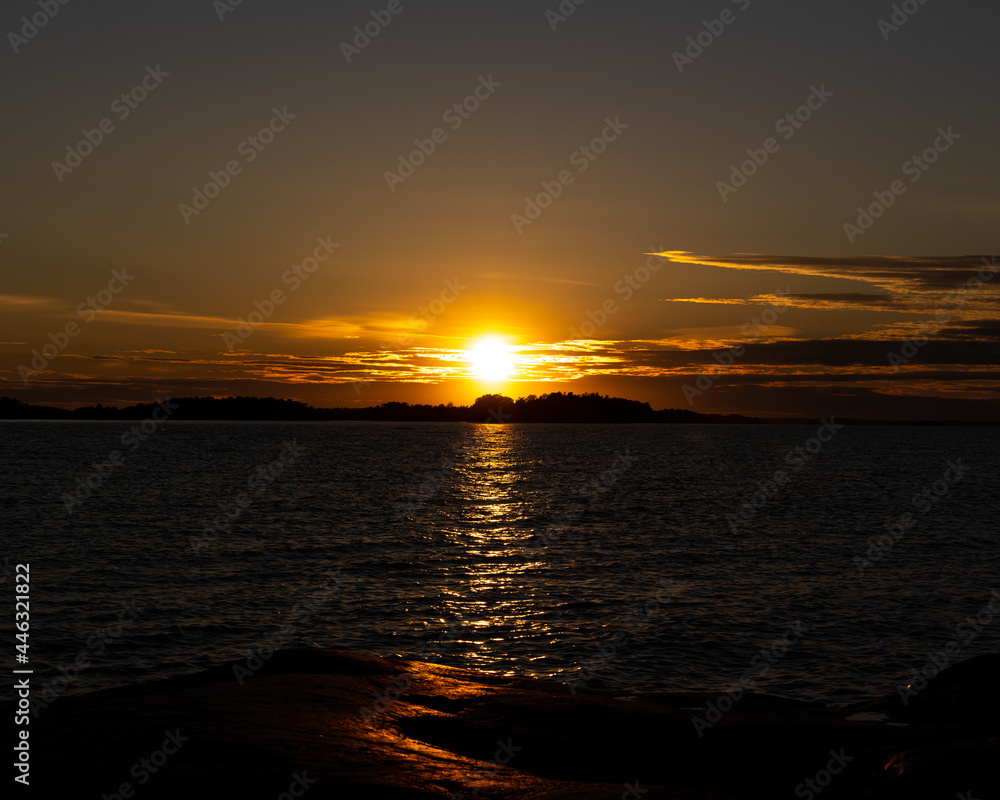 Naklejka premium Sunset