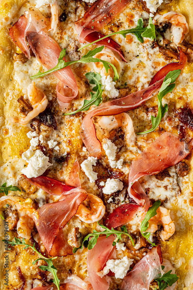 biz size pizza, top view biz size pizza, top view