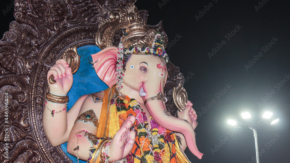 Fototapeta premium Lord Ganesha in Ganesh Chaturthi in Mumbai india