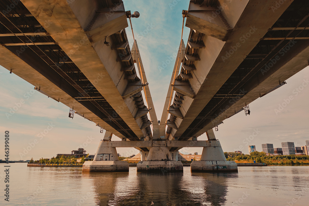 Obraz premium Bridge over the river. Millennium Bridge, Kazan