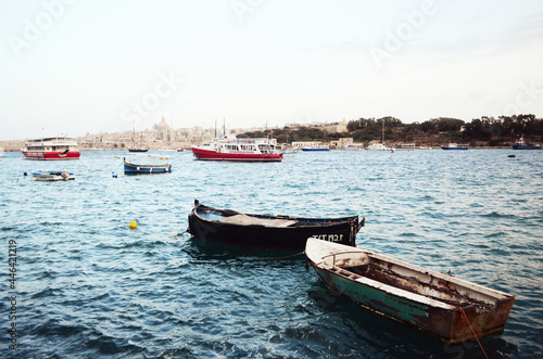 MALTA, VALETTA: Scenic cityscape view of the historic buildings on the seashore