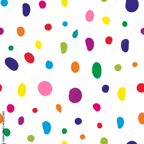 Abstract hand drawn geometric simple minimalistic seamless pattern on white background. Multicolored polka dot circle texture. Vector illustration
