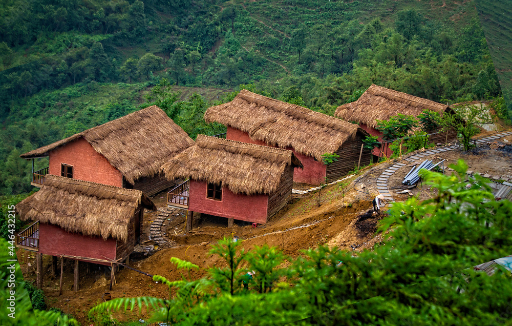 Build a house on the mountainside. Build a house on the mountainside.