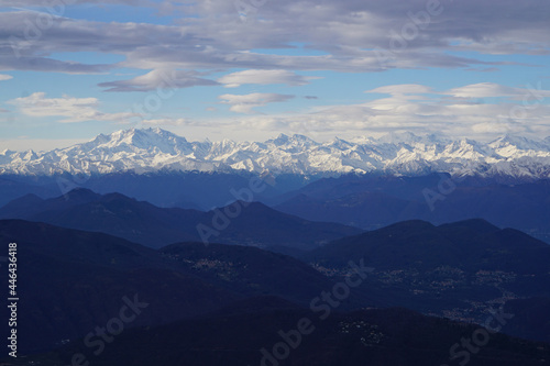 Cervino, Aosta, Monte Rosa, Cervinia, San Primo, Paesaggi, Natura, Escursionismo, Cascate, Laghi, Neve, Stelle, Notte, Montagne, Alberi, Tramonto, Alba, Castelli.