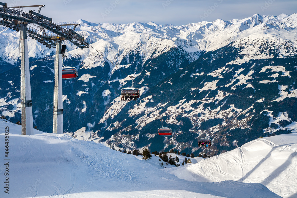 Fototapeta premium Chairlift in the Alps