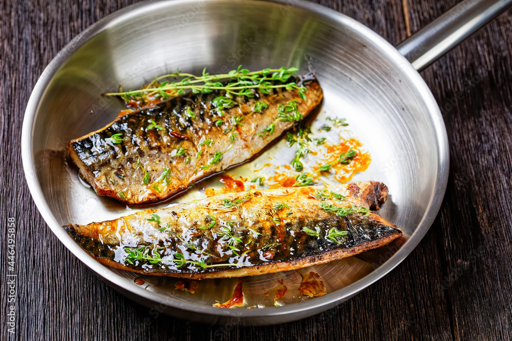 fried mackerel fillets with spices and herbs fried mackerel fillets with spices and herbs