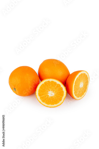 Orange fruit isolated on white
Апельсины на белом фоне