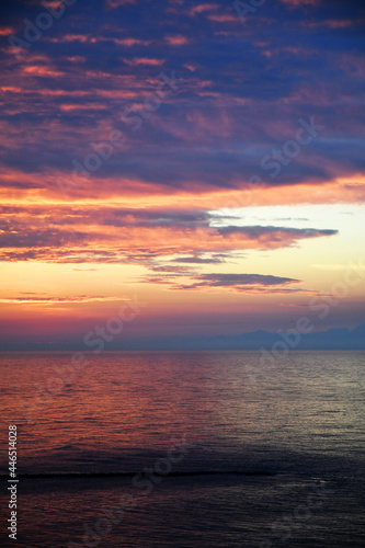 Fototapeta Naklejka Na Ścianę i Meble -  sunset over the ocean/Atlantic City Beach