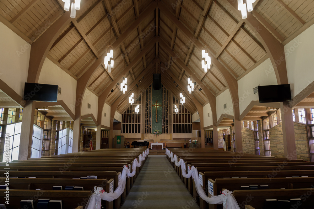 Sanctuary of Presbyterian Church of Los Gatos Decorated for Wedding. Los Gatos, Santa Clara County, California, USA.