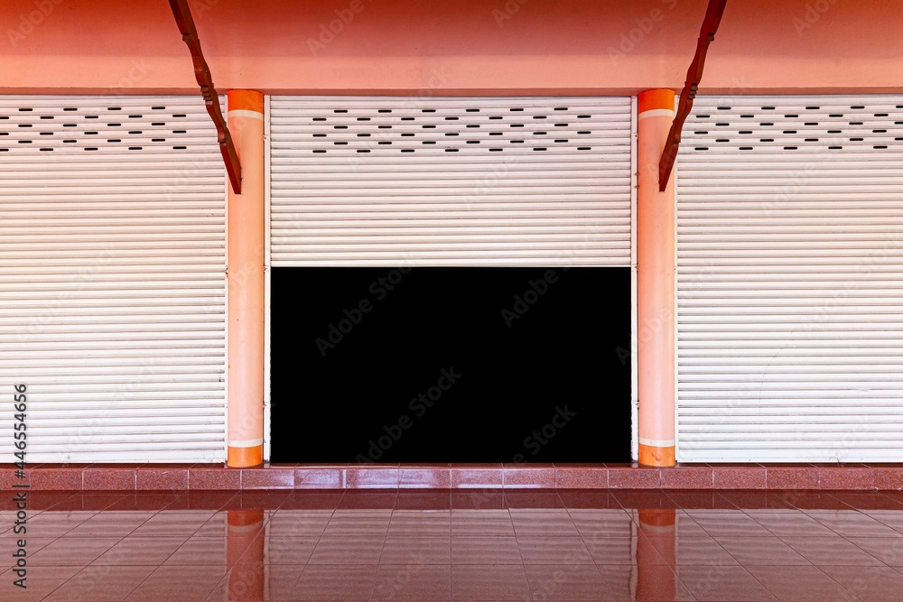 Foto Steel white silver shutter door stores opened