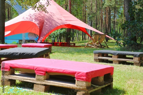 ready to open air outdoor meetings early birds 