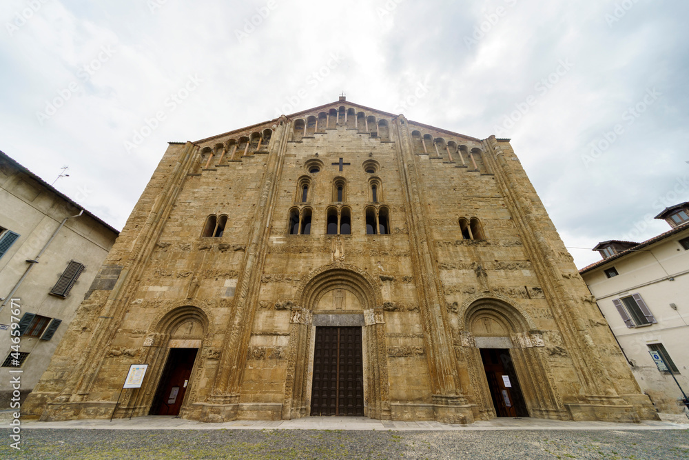 Facade of San Michele Maggiore, medieval basilica in Pavia