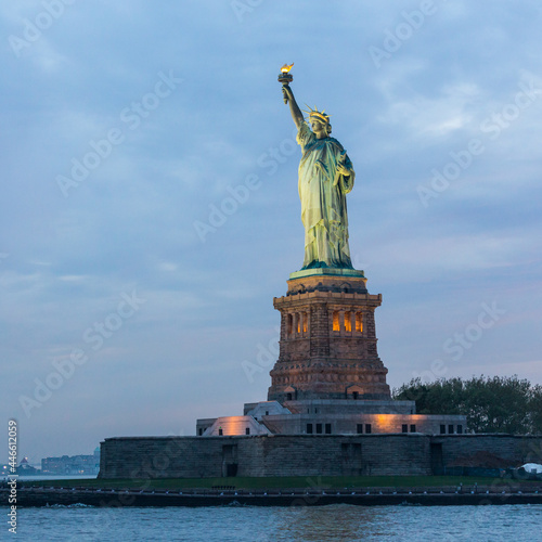 Statue of Liberty at dusk, New York City, USA © kasto