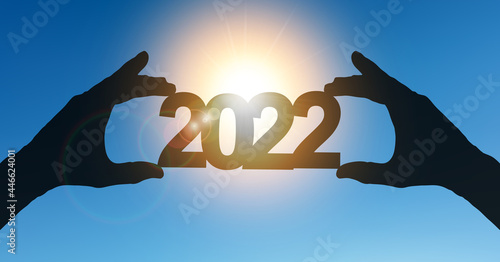 2022