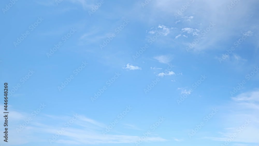 4K Sky Time lapse, Beautiful background, Sky Timelapse of skyscrapers, Blue sky with clouds and sun, Clouds At Sunrise.
4K Sky Time lapse, Beautiful background, Sky Timelapse of skyscrapers, Blue sky with clouds and sun, Clouds At Sunrise.