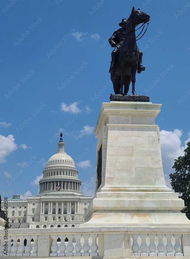Fototapeta premium United States Capitol Building, Union Square