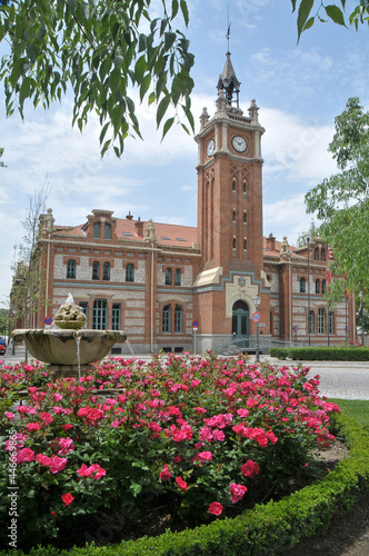 Centro cultural de la Casa del Reloj en el distrito de Arganzuela de la ciudad de Madrid, capital de España