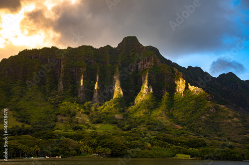 Hawaii mountain ridge