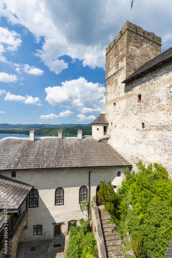 Niedzica, zabudowania wewnętrzne zamku Dunajec