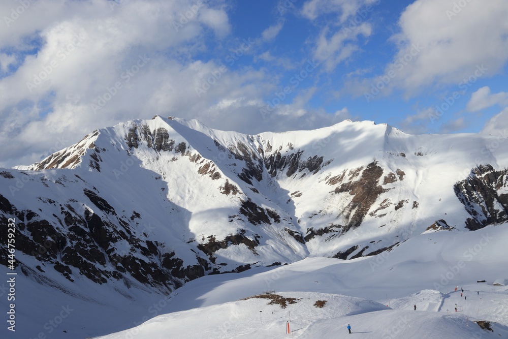 Hintertux glacier ski resort