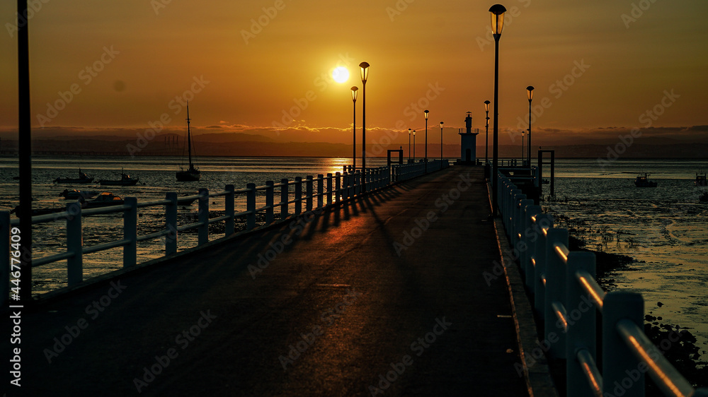 Fototapeta premium tejo Alcochete Rio Barcos 