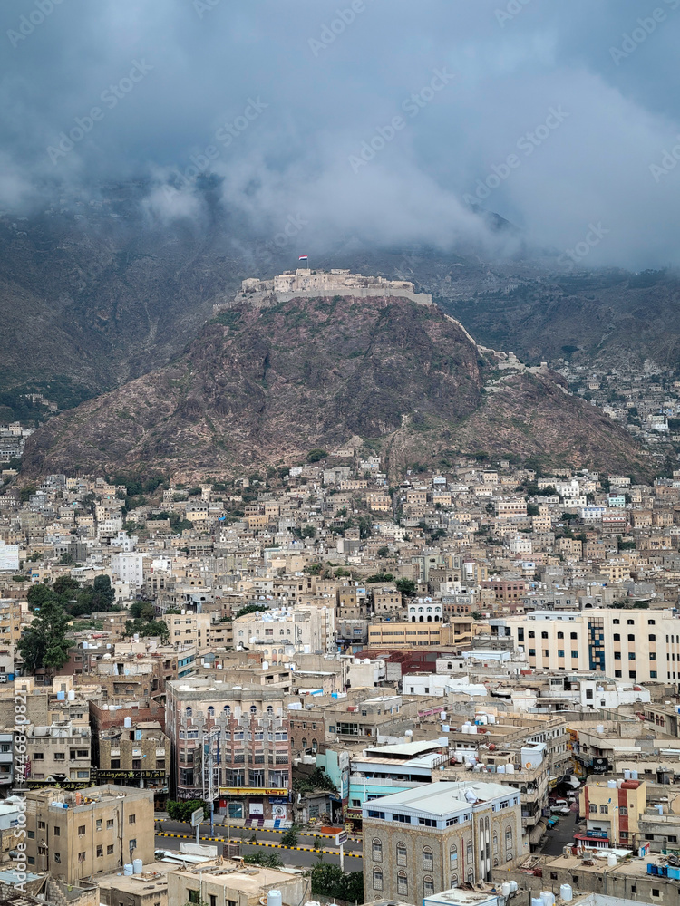 Nature in the Yemeni city of Taiz and shows the historic Cairo Citadel