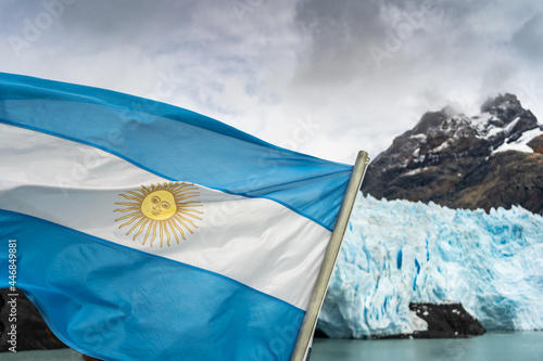 Obraz na plátně Argentine flag with Spegazzini glacier