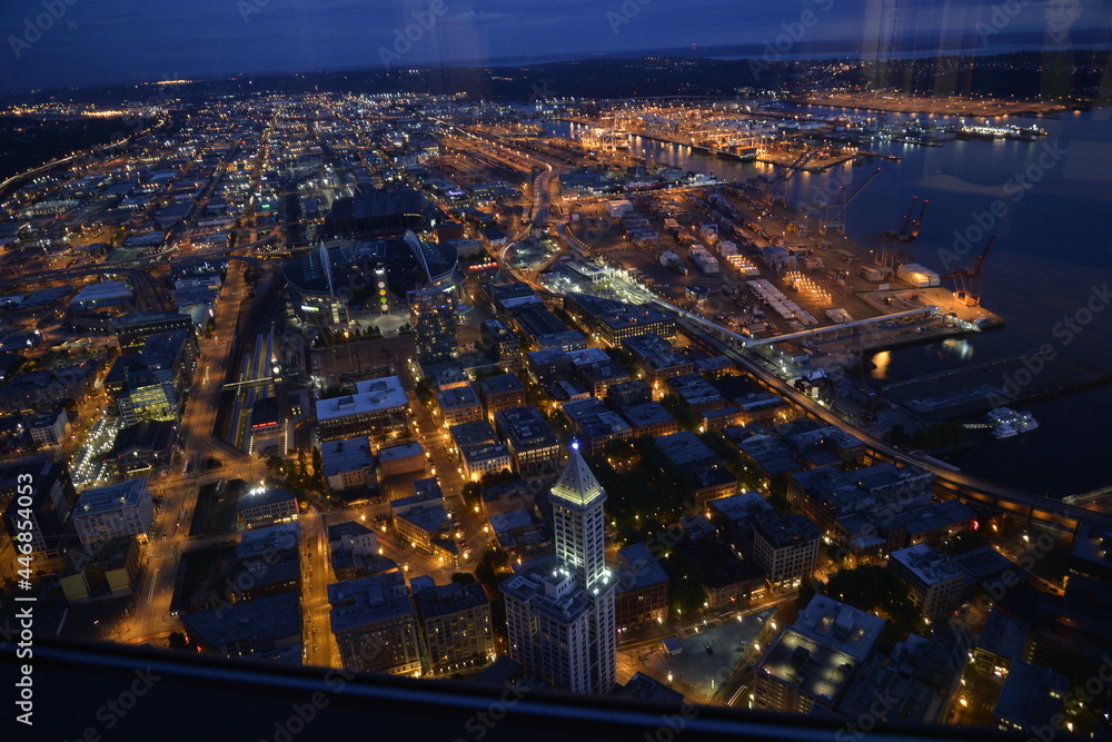 Naklejka premium view at night