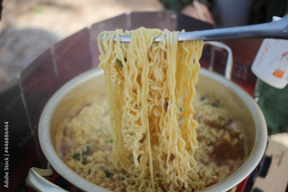 ヤングウンネムビラーメン Stock Photo | Adobe Stock