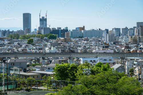 東京の風景：品川区のビルと青空０５