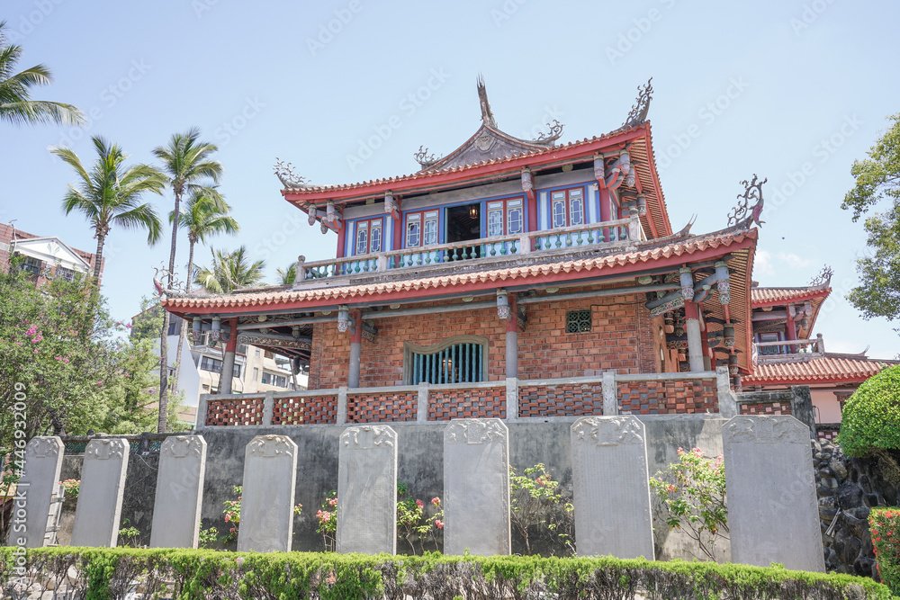 Obraz premium Chihkan Tower [赤崁楼]