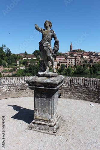 Wallpaper Mural Occitanie, ville d'Albi Torontodigital.ca