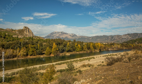 The turquoise waters of Köprüçay, a rafting center, and the yellow of autumn around it © Ali Kemal